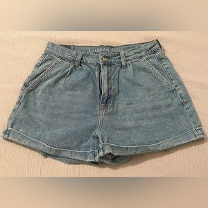 AEO | American Eagle Pleated High Rise Cuffed Mom Jean Shorts